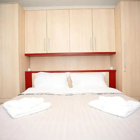 Apartment Feel Like